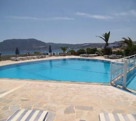 Ionikos Hotel 2*