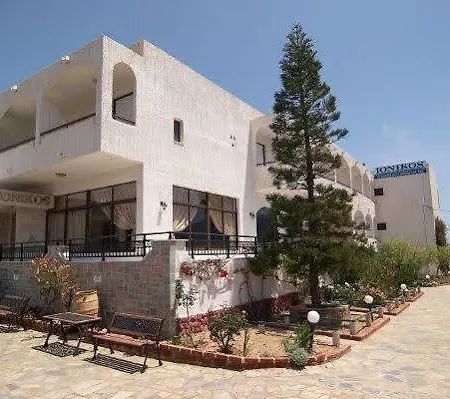 Hotel Ionikos 2*